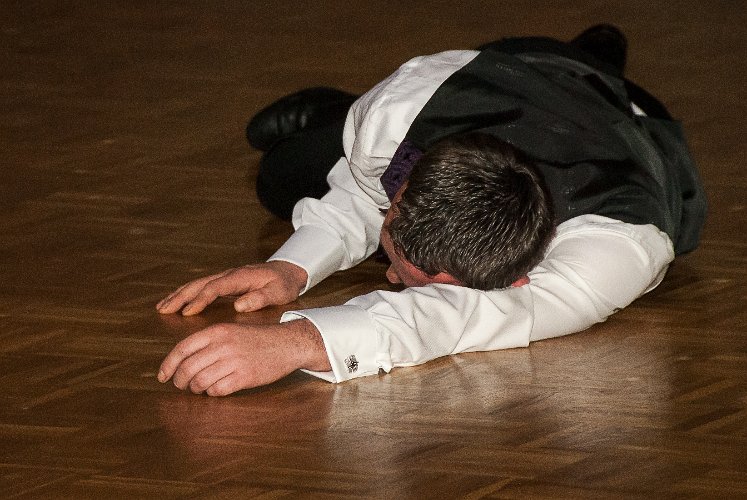 Licensetodance32.jpg